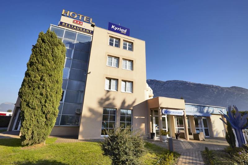 Hotel Le Neron - Logis Fontanil-Cornillon Exterior foto